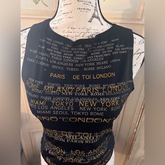 🎈🎈GREAT PRINTED SLEEVELESS SHIRT - Picture 2 of 4